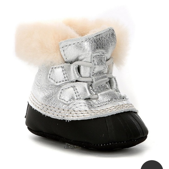 Sorel Other - Sorel Cari bootie silver sz 2  0-6 Months  NEW